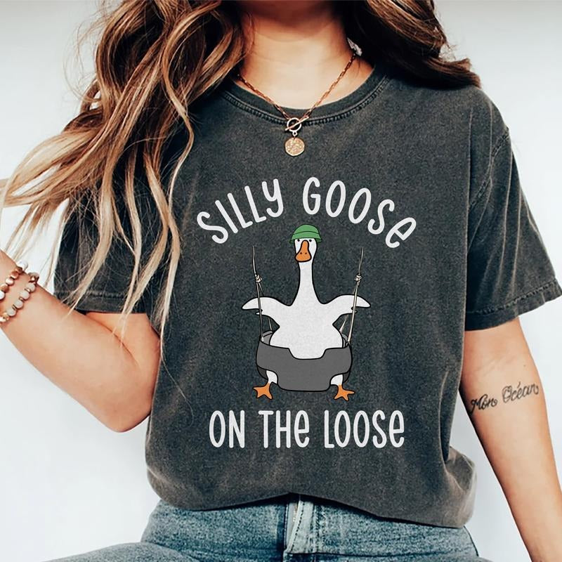 Sillie Goose On The Loose Shirt, Funny Silliest Goose Tee, Duck Lovers T-shirt, Funny Goose Shirt, Meme Tee, Funny Gift...