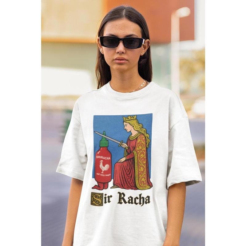 Sir Racha Tshirt, Sriracha Tshirt, Medieval art tshirt, sriracha fan merch, retro medieval tshirt, chili souce humor, funny meme