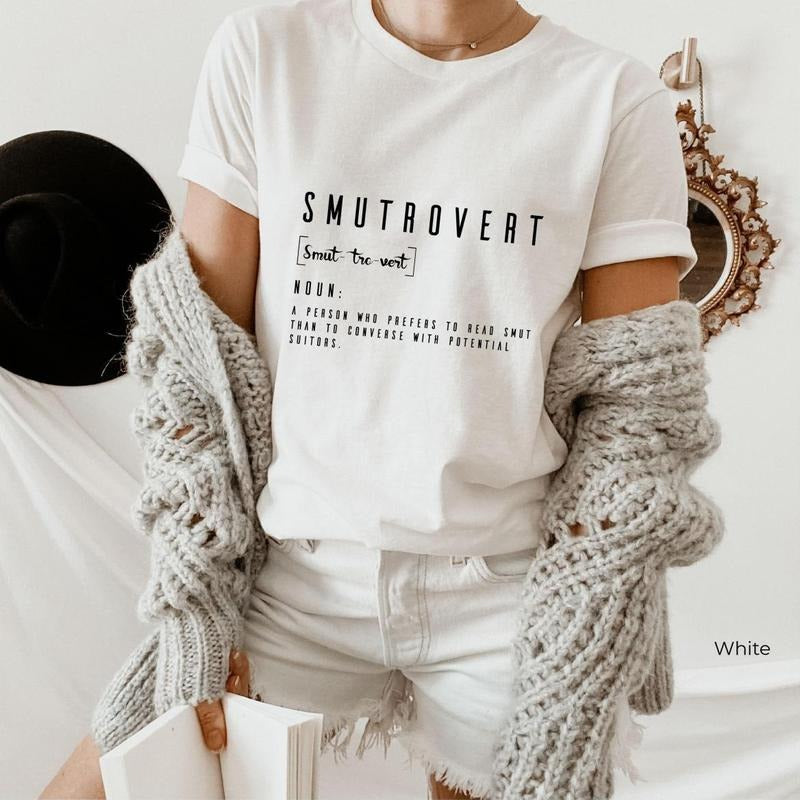 Smutrovert T-shirt, Smut Reader Hoodie, Funny Book T-Shirt, Spicy Book Lover Tee, Women's Dark Romance Shirt, Bookish...