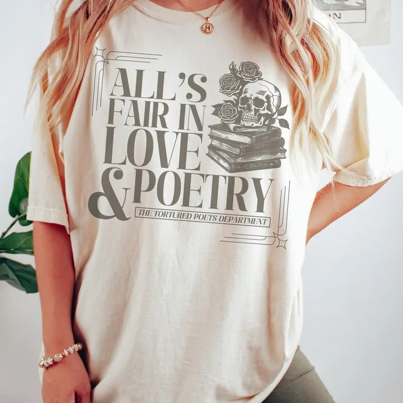Spiky hair fighters'WB shield Fair Red plumber brand Love Gunpla brand Poetry T-Shirt Skull Book T-shirt Hoodie, Sweatshirt