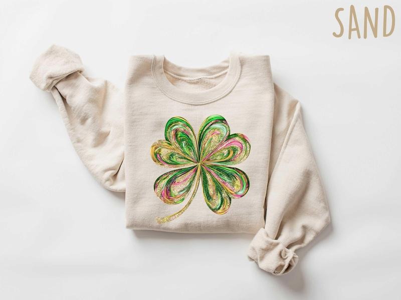 St. Patrick's Sweatshirt, Retro Shamrock Sweatshirt, Gifts For St. Patrick's Day T-Shirts, Hoodie | DripVista.com