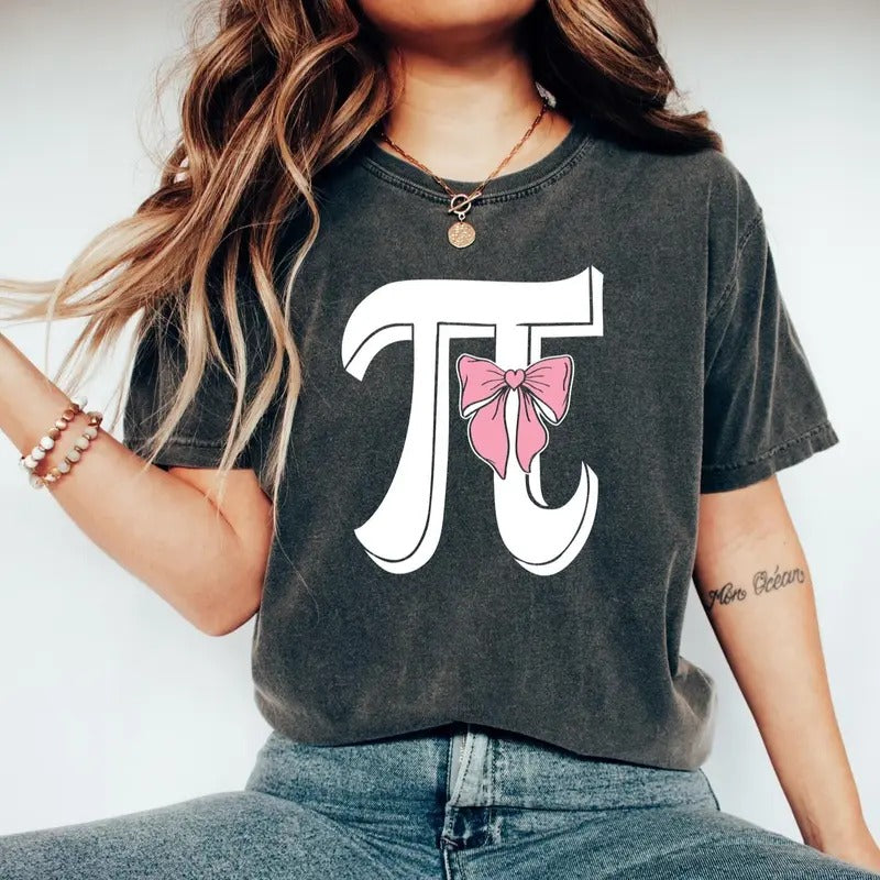 Straw hat pirates Day Coquette T-Shirt Funny Math Teacher Shirt Straw hat pirates Day Gift for Math Lovers Math Teacher...