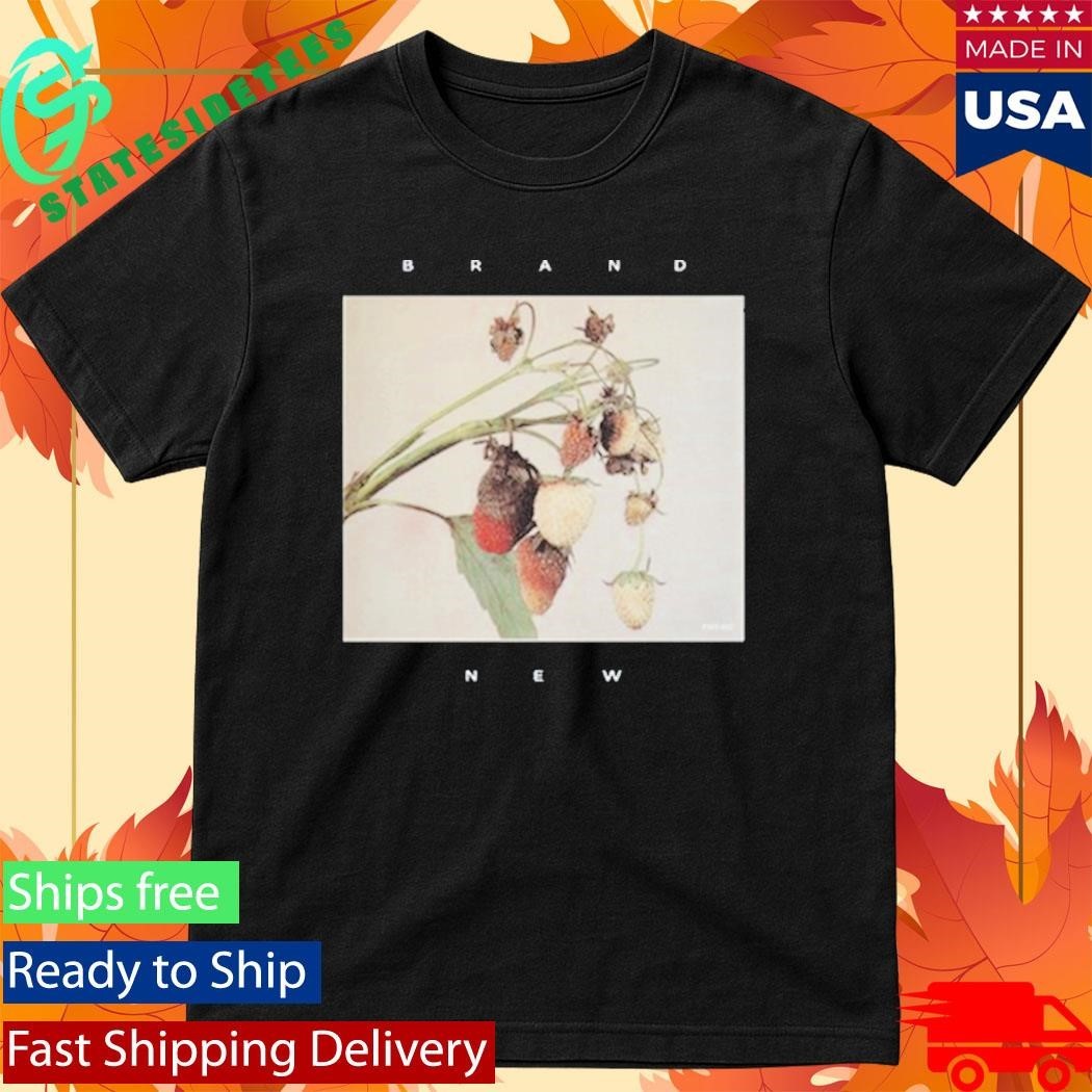 Strawberry Vine Pullover Shirt