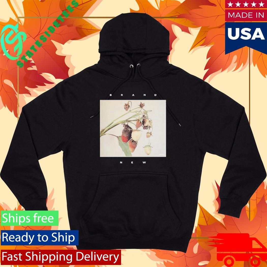 Strawberry Vine Pullover Shirt