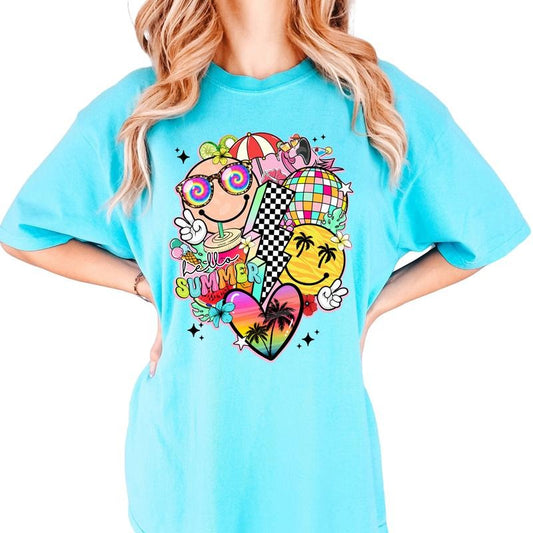 Summer Vibes Graphic Shirt, Retro Smile Face Summer Tee, Hello Summer Tshirt, Smile Face Tee, Summer Vibes Tops For Women, Tropical Summer Outfit, Colorful Beach Shirt, Comfort Cotton Womenswear, Oversized Graphic Tee, Cotton Fabric Relaxed Fit Chic Style