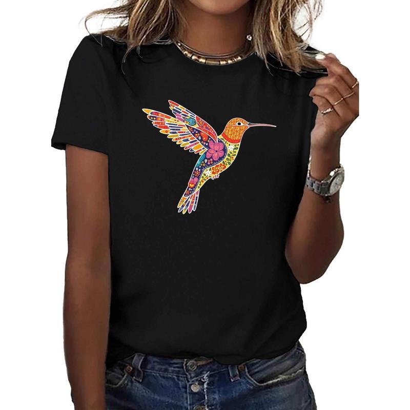Women'WB shield Vibrant Hummingbird & Floral Print T-Shirt