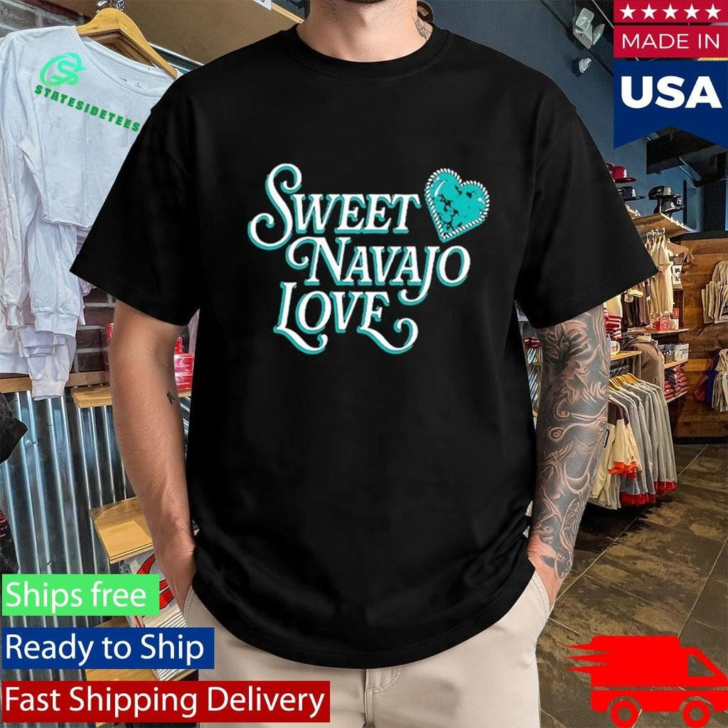 Sweat Navajo Love Shirt