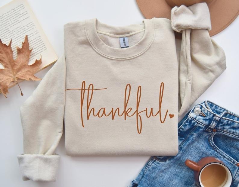 Thankful Sweatshirt, Thanksgiving Sweatshirt, Women's Fall Sweatshirt, Thankful Crewneck, Thanksgiving Gift, Cozy Fall...