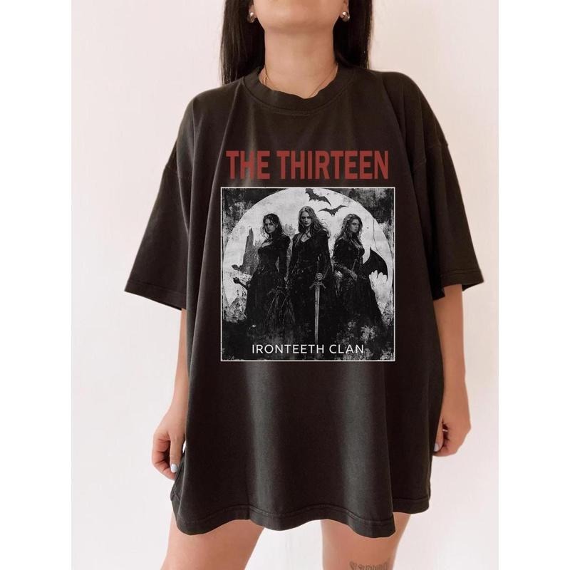 The Thirteen Shirt | Throne Of Glass T-Shirt Manon Blackbeak Ironteeth Witches Dorian Haviliard Vintage SJM Merch Terrasen