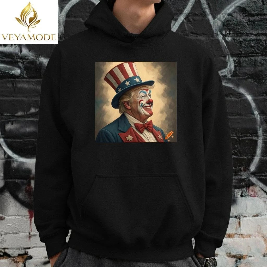 The clown Donald Trump is laughing tee