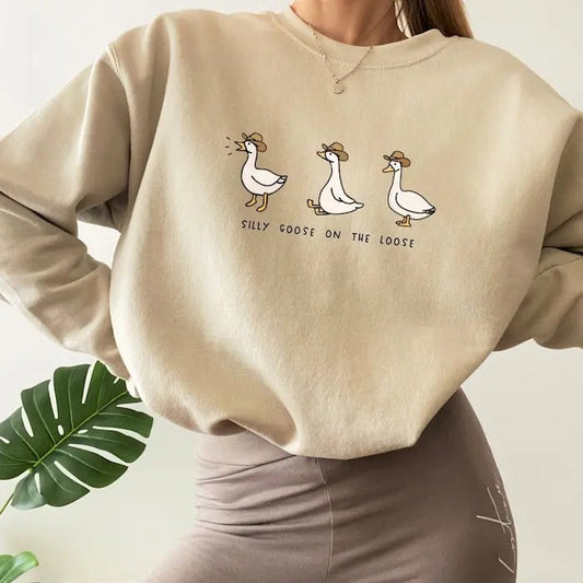 Three Silly Goose on the Loose Sweatshirt Funny Goose Sweatshirt Breathable Casual Outfit Breathable Casual Comfort Comfortable