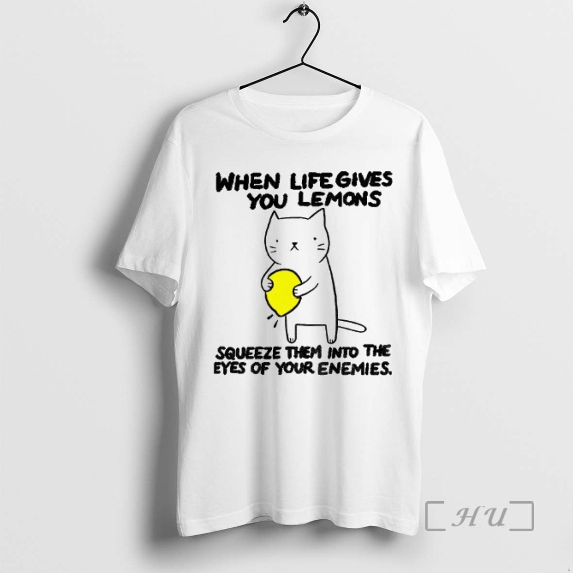 Trending Cat Attack The Enemy With Lemon Juice When Life Gives You Lemons Squeeze Them T-Shirts, Hoodie, Sweatshirt