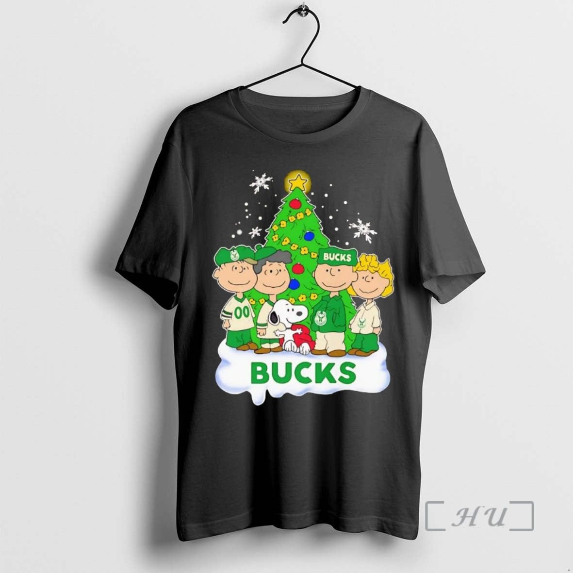 Trending Peanuts Milwaukee Bucks Christmas T-Shirts, Hoodie, Sweatshirt | DripVista.com
