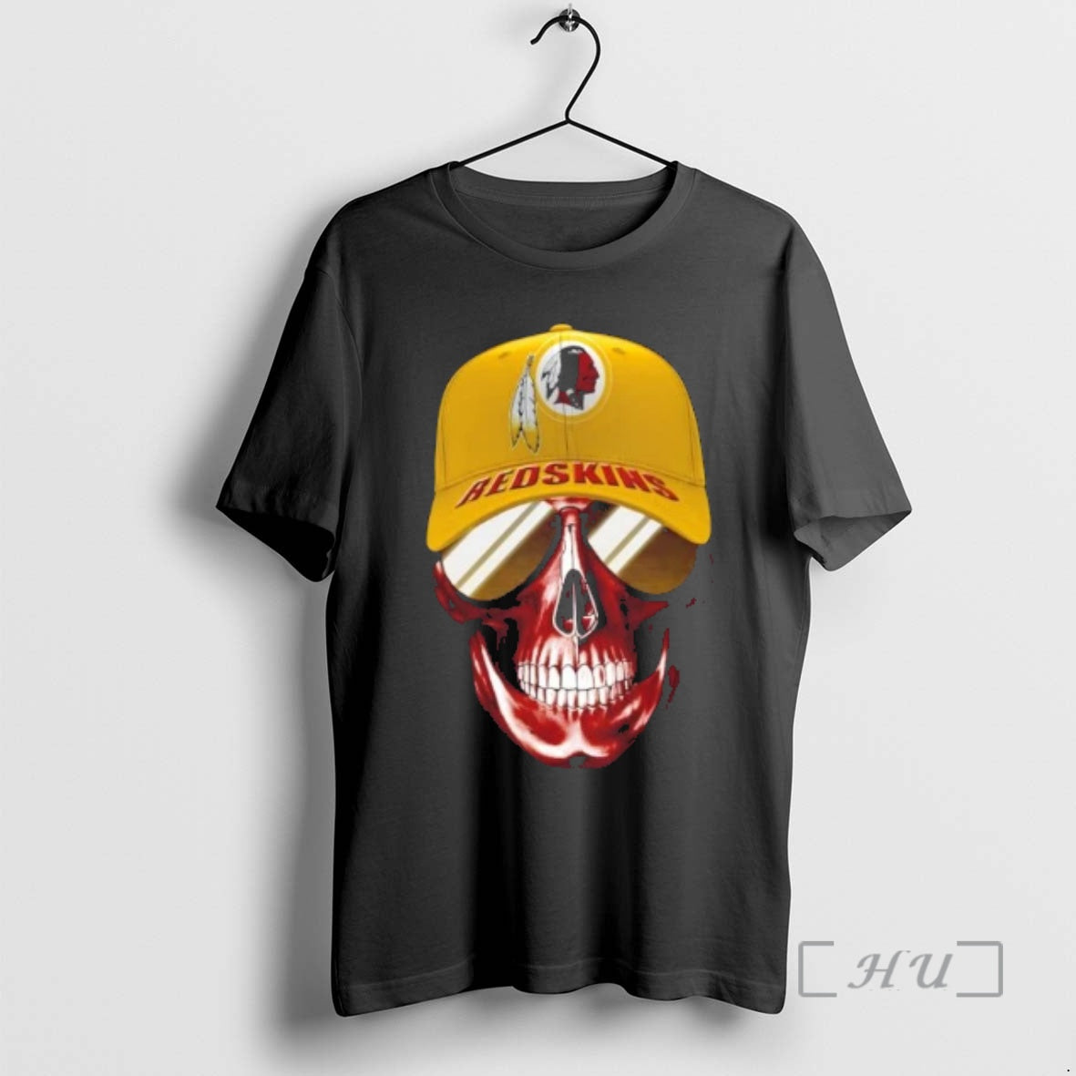 Trending Skull Wearing A Cap And Smile Washington Redskins Fans T-Shirts, Hoodie, Sweatshirt | DripVista.com
