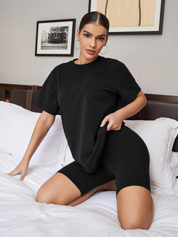 Two-Piece Set Women's Casual Outfits Short Sleeve Crew Neck Tee T-shirt and Biker Shorts Set, Black Summer Clothes Set...