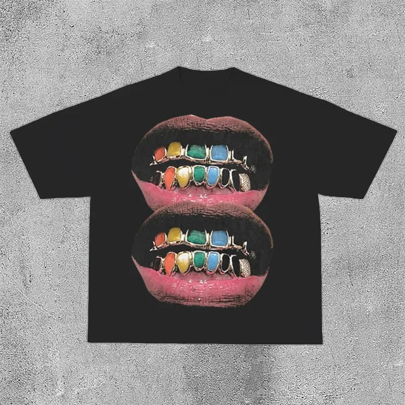 Unisex Loose Lip Print Cotton Graphic T-Shirt