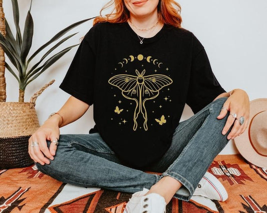 Vintage Luna Moth Butterfly Shirt, Cottagecore Aesthetic Tee, Celestial Moth Tshirt - Dark Academia Goblincore Gift for Her