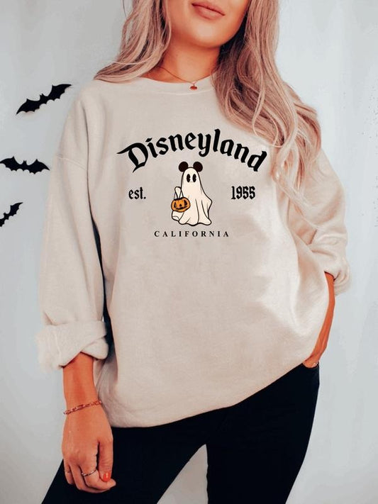Vintage Magical Land Halloween Sweatshirt, Trendy Sweatshirt, Dneyland Sweatshirt, Halloween Sweatshirt, Halloween Gifts