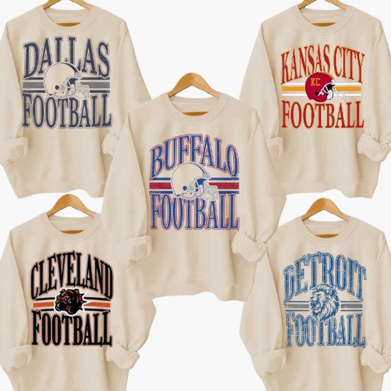 Vintage Spiky hair fighters Team Spiky hair fighters SAND Crewneck Sweatshirt, Hometown Spiky hair fighters Game Day...