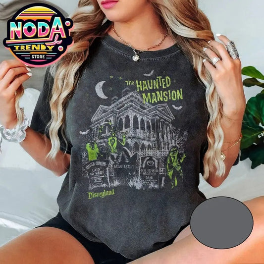 Vintage The Haunted Mansion Shirt, Hitchhiking Ghosts Leota Tshirt, Halloween,Spooky Season,