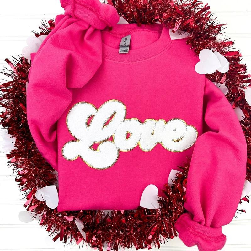 White Chenille LOVE Patch Sweatshirtstyle{n002}2 T-Shirts, Hoodie, Sweatshirt | DripVista.com