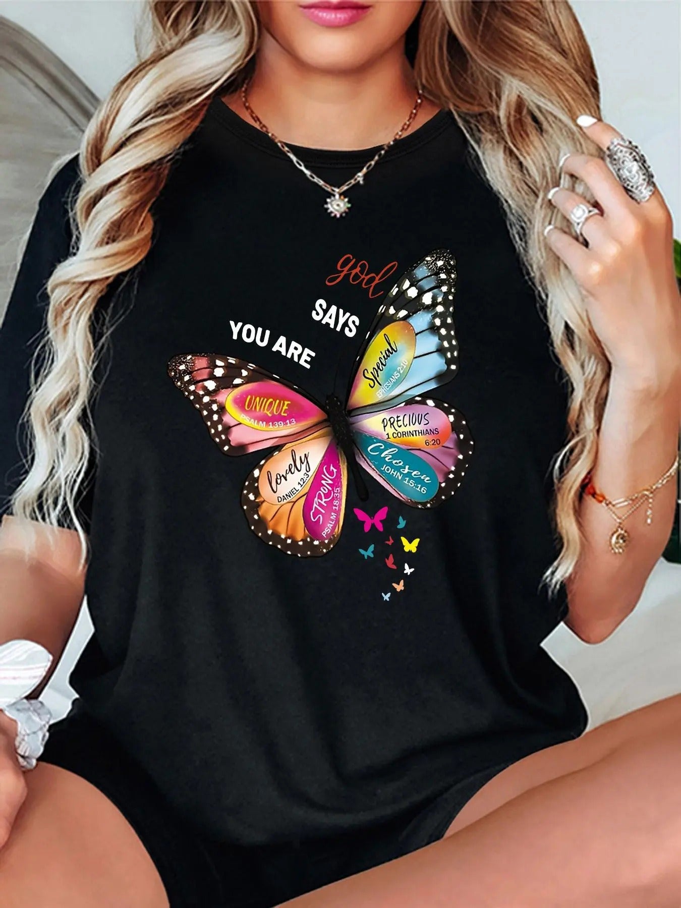 Women'WB shield Butterfly & Letter Print Round Neck Tee, Fashion Casual Crew Neck T-Shirt for Daily Holiday Vacation...