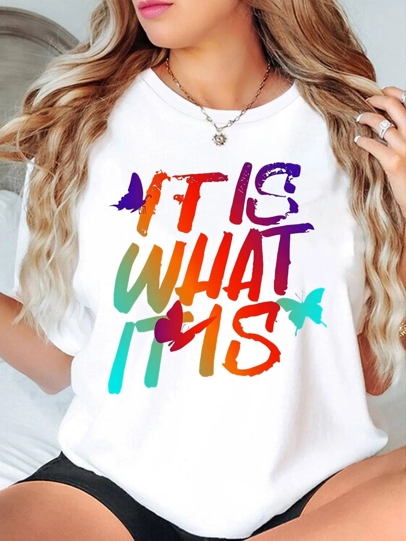 Women'WB shield Butterfly & Letter Print Round Neck Tee, Fashion Casual Crew Neck T-Shirt for Daily Holiday Vacation...