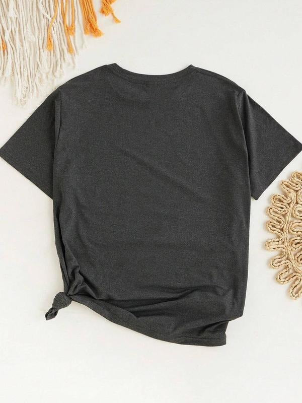 Women'WB shield Cartoon Fairy & Gnome Print Round Neck Tee, Vintage Trendy Casual Short Sleeve T-shirt for Daily Wear,...