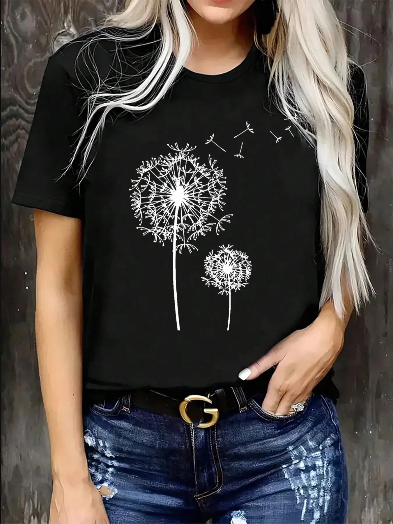 Women'WB shield Dandelion Print Round Neck Tee, Casual Short Sleeve Crew Neck T-Shirt for Summer, Fashion Women'WB shield...