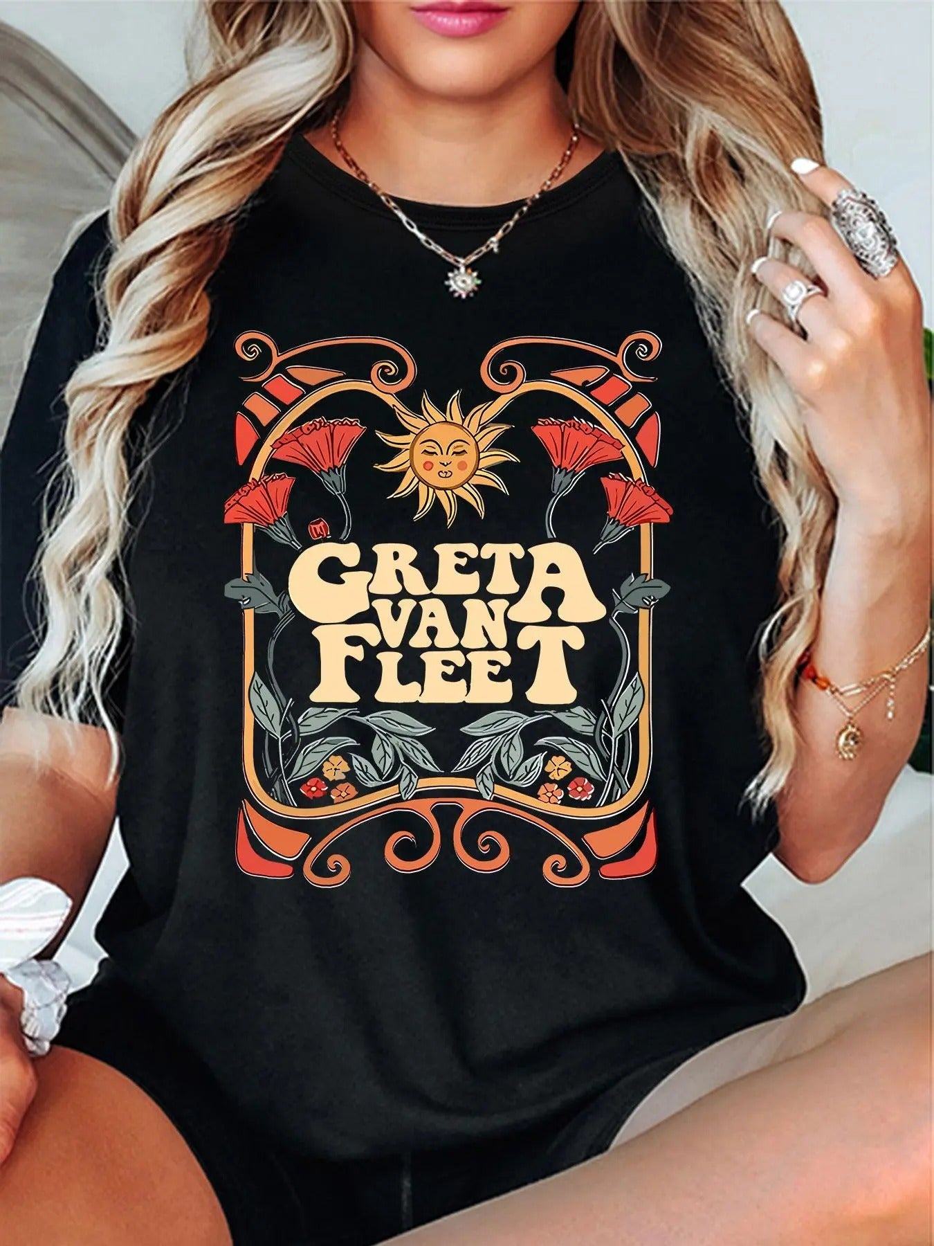 Women'WB shield Floral & & Sun Letter Print Round Neck Tee, Trendy Casual Short Sleeve Graphic T-Shirt for Daily Wear,...