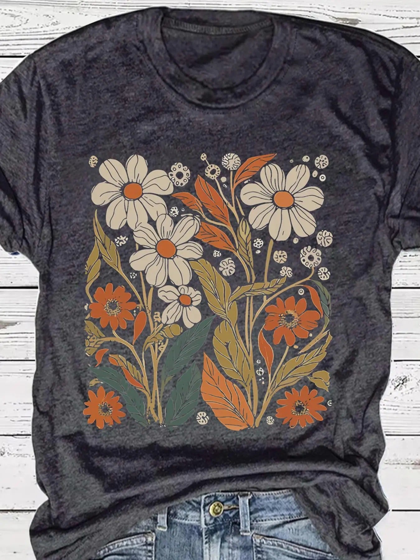 Women'WB shield Floral & Leaf Print Round Neck Tee, Trendy Casual Short Sleeve T-Shirt for Daily Wear, Ladies Summer...
