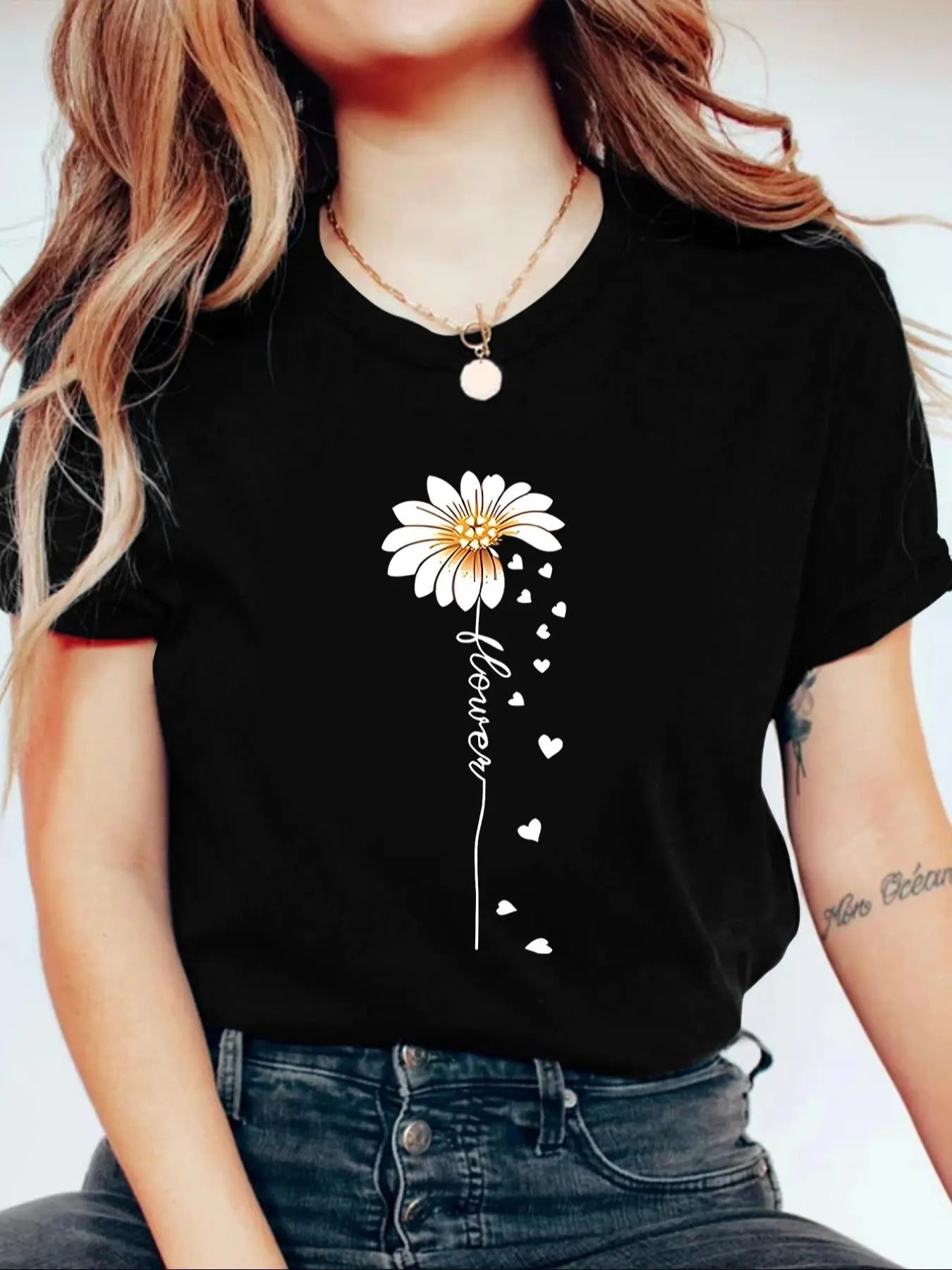 Women'WB shield Floral & Letter Print Round Neck Tee, Trendy Casual Short Sleeve T-shirt for Daily Wear, Ladies Spiky...