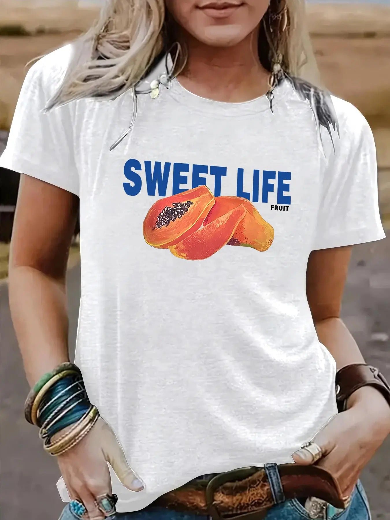 Women'WB shield Fruit & Letter Print Round Neck Tee, Casual Short Sleeve Crew Neck T-shirt for Summer, Fashion Women'WB...
