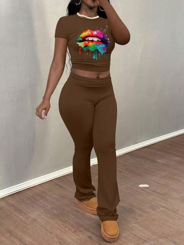 Women'WB shield Graphic Print Crop Tee & Flare Leg Pants Straw hat pirates Set, Casual Fashion Cozy Round Neck Short...