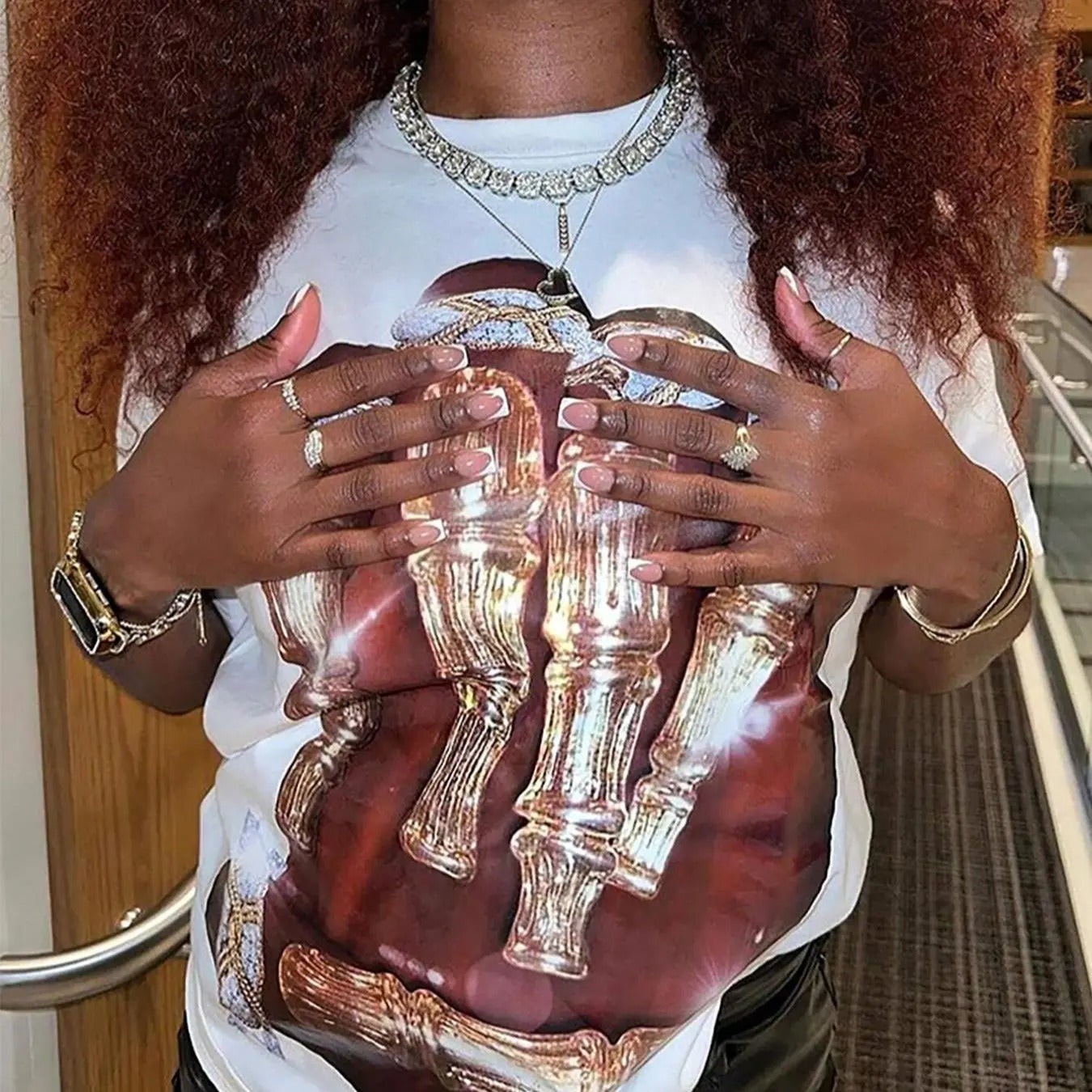 Women'WB shield Graphic Print Round Neck Tee, Fashion Casual Crew Neck Short Sleeve T-shirt for Daily Holiday Vacation...