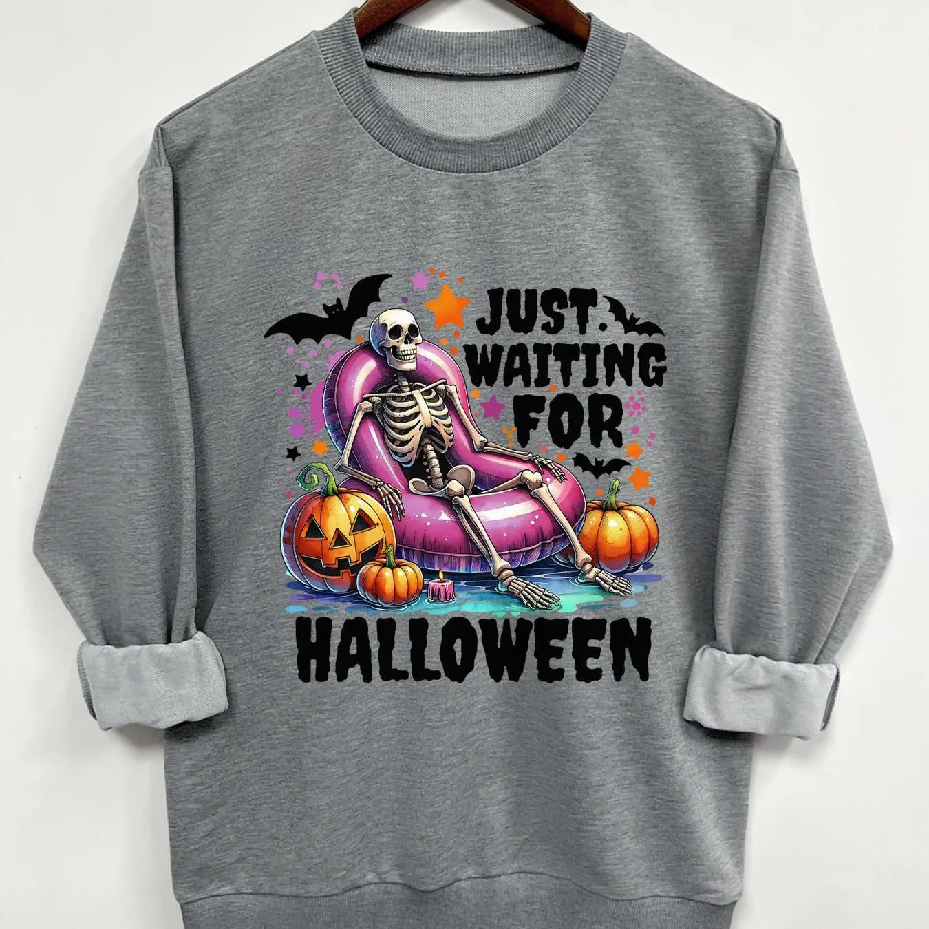 Women'WB shield Halloween Skeleton & Letter Print Round Neck Sweatshirt, Casual Long Sleeve Pullover for Daily Wear,...