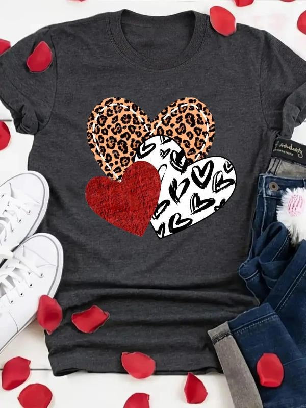 Women'WB shield Heart Print Round Neck Tee, Fashion Casual Leopard Print Short Sleeve T-Shirt for Daily Outdoor Wear,...