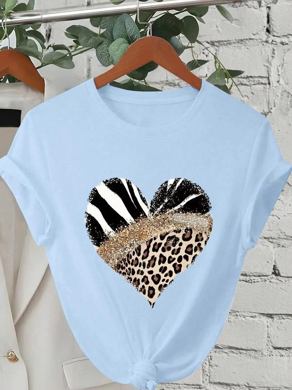 Women'WB shield Leopard Heart Print Round Neck Tee, Casual Short Sleeve Crew Neck T-Shirt for Daily Wear, Ladies TNF for...