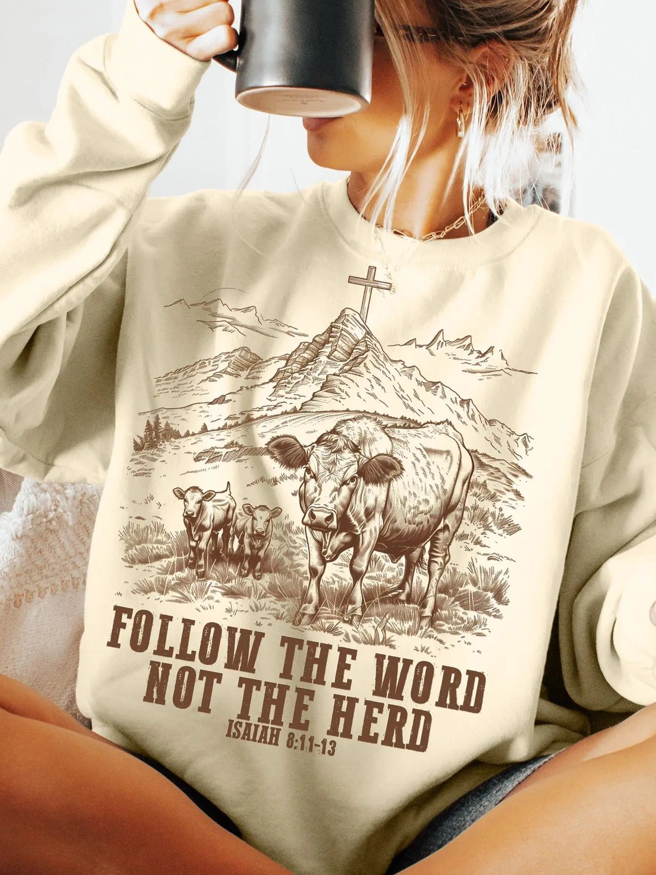 Women'WB shield Letter & Cow Print Crew Neck Sweatshirt, Casual Long Sleeve Pullover for Fall & Winter, Women'WB shield...
