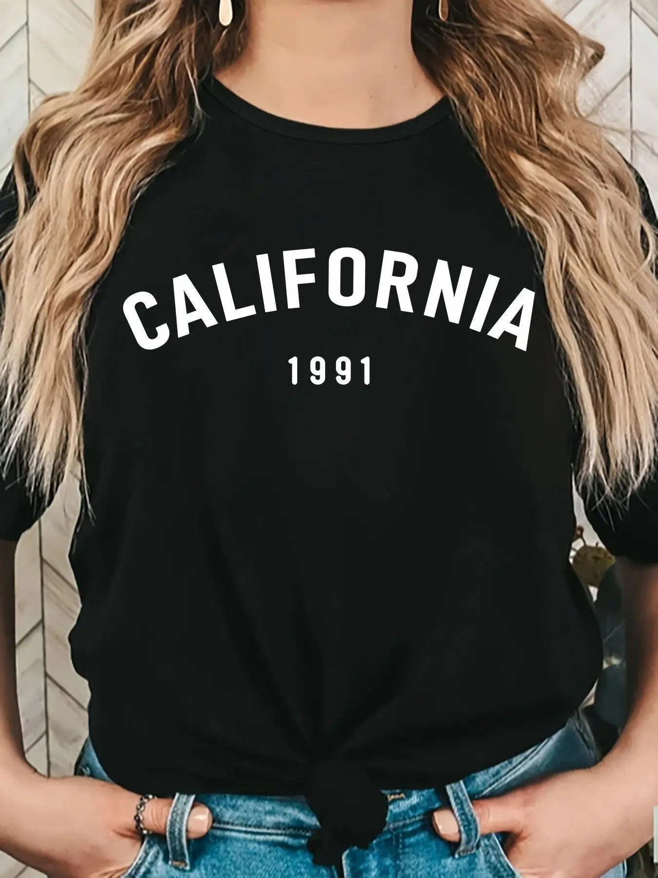 Women'WB shield Letter & Figure Print Round Neck Tee, Trendy Casual Short Sleeve T-shirt for Daily Wear, Ladies Summer...