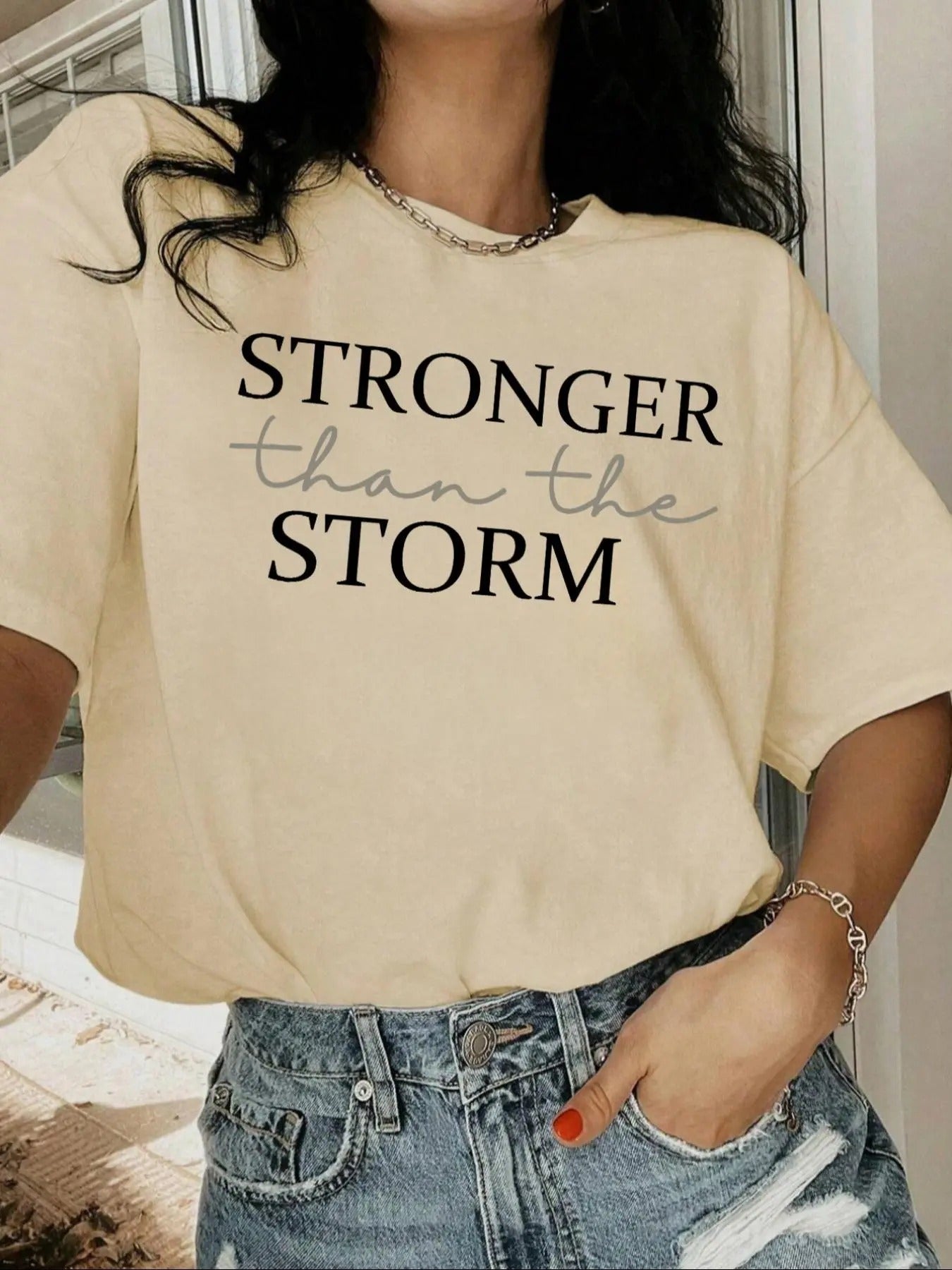 Women'WB shield Letter & Storm Print Round Neck Tee, Vintage Trendy Casual Short Sleeve T-shirt for Daily Wear, Ladies...