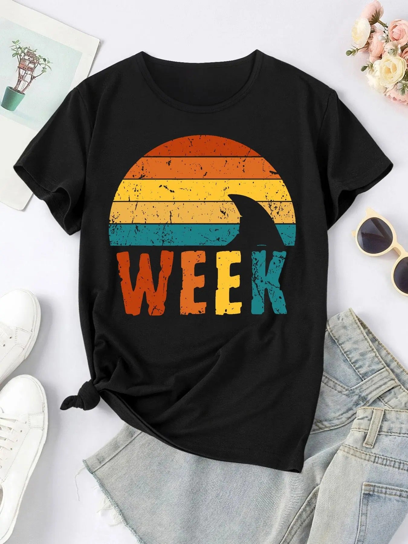 Women'WB shield Letter & Striped Print Round Neck Tee, Casual Short Sleeve Crew Neck T-shirt for Summer, Fashion Women'WB...