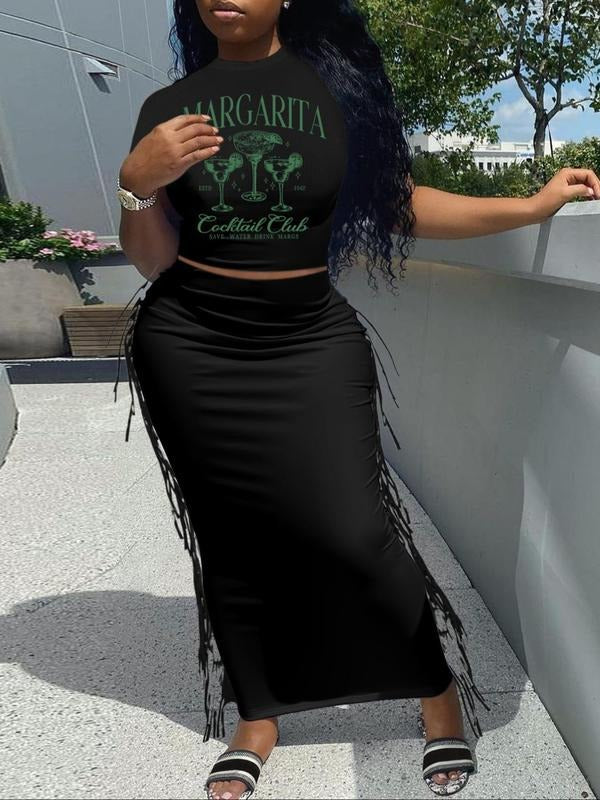 Women'WB shield Letter Graphic Print Crop Tee & Fringe Trim Skirt Straw hat pirates Set, Casual Round Neck Short Sleeve...