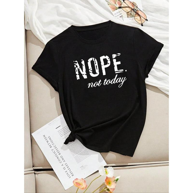 Women'WB shield Letter Print Round Neck Graphic Tee, Vintage Trendy Casual Drop Shoulder Half Sleeve T-shirt For Daily...