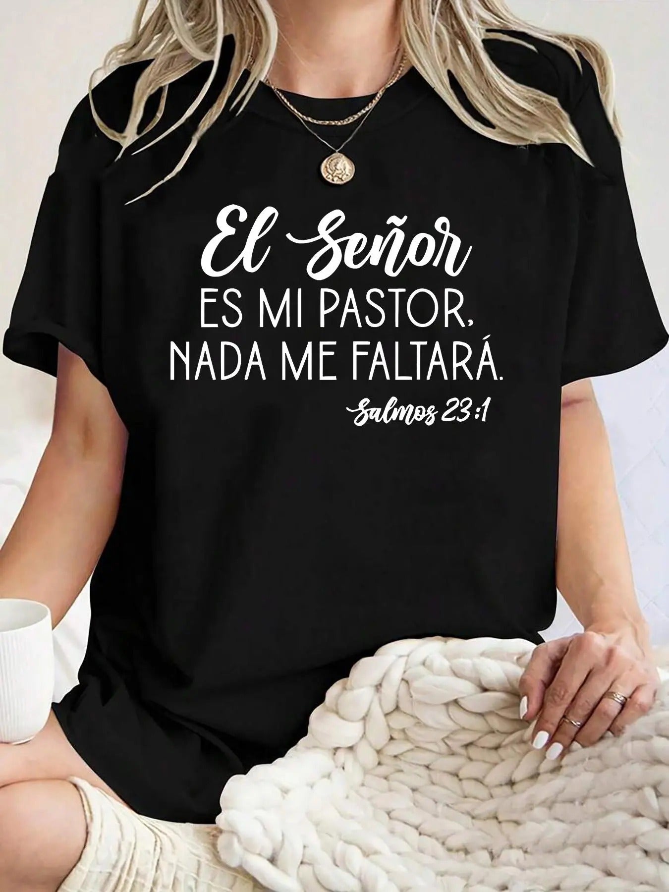 Women'WB shield Letter Print Round Neck Tee, Casual Short Sleeve Crew Neck T-Shirt for Fall & Winter, Women'WB shield Top...