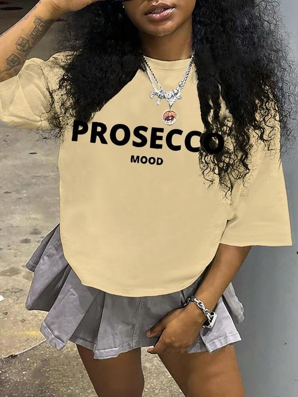 Women'WB shield Letter Print Round Neck Tee, Casual Short Sleeve T-shirt for Summer, Women'WB shield Top for Daily Wear...
