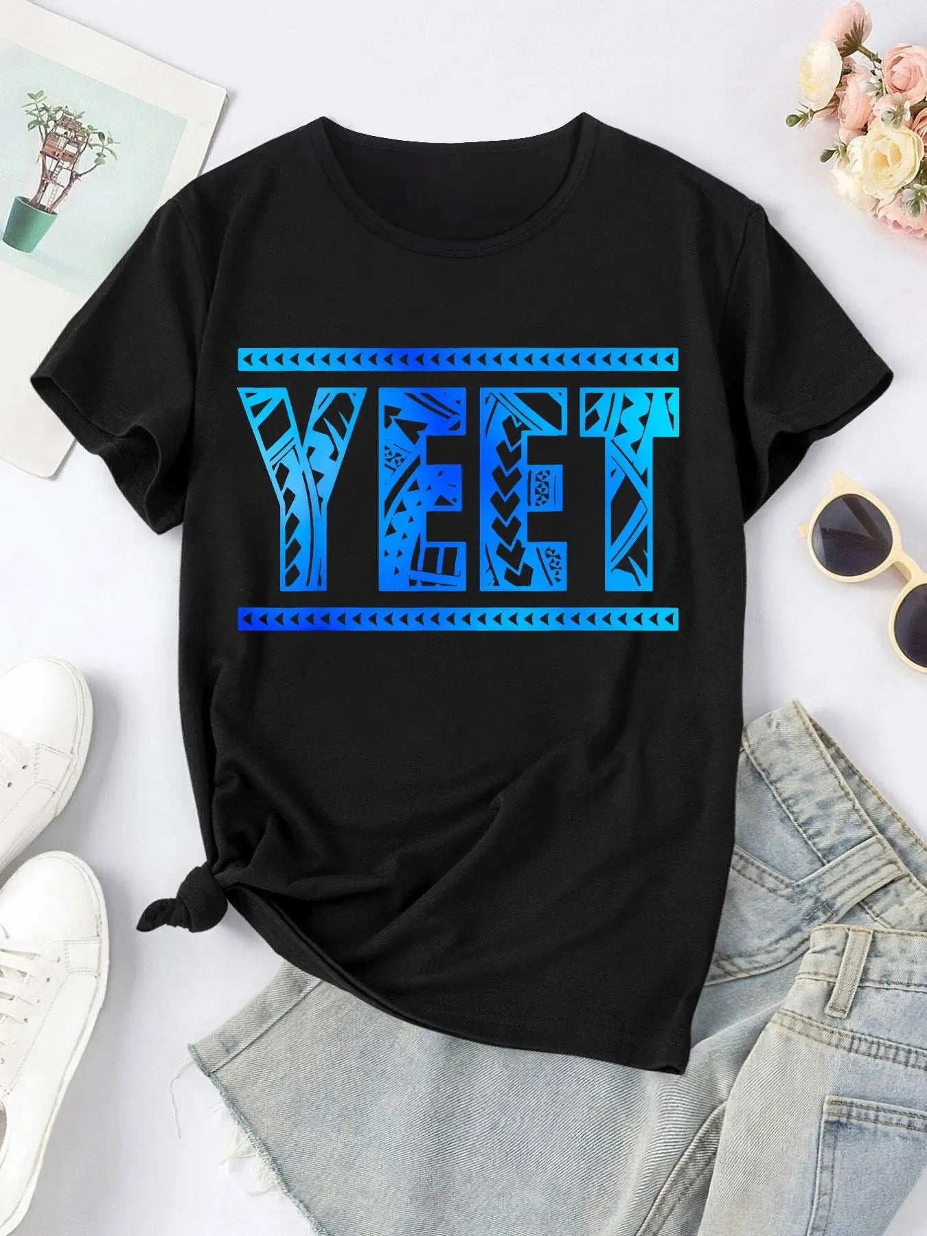 Women'WB shield Letter Print Round Neck Tee, Fashion Casual Crew Neck Short Sleeve T-shirt for Daily Holiday Vacation...
