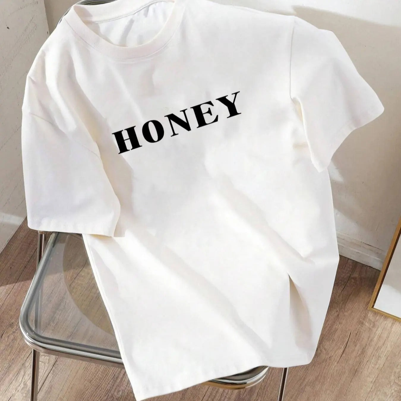 Women'WB shield Letter Print Round Neck Tee, Fashion Casual Crew Neck Short Sleeve T-shirt for Daily Outdoor Wear, Girls...