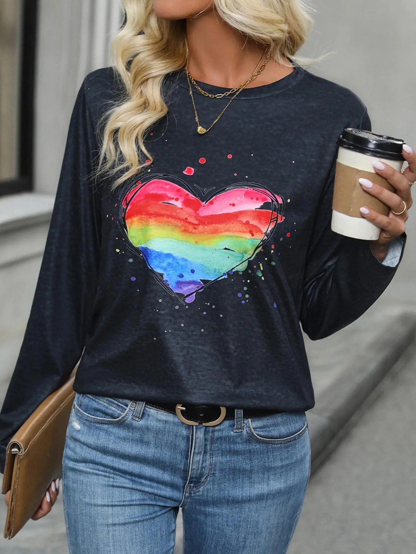 Women'WB shield Ombre Heart Print Round Neck Tee, Casual Long Sleeve Crew Neck T-Shirt for Spring & Fall, Fashion...