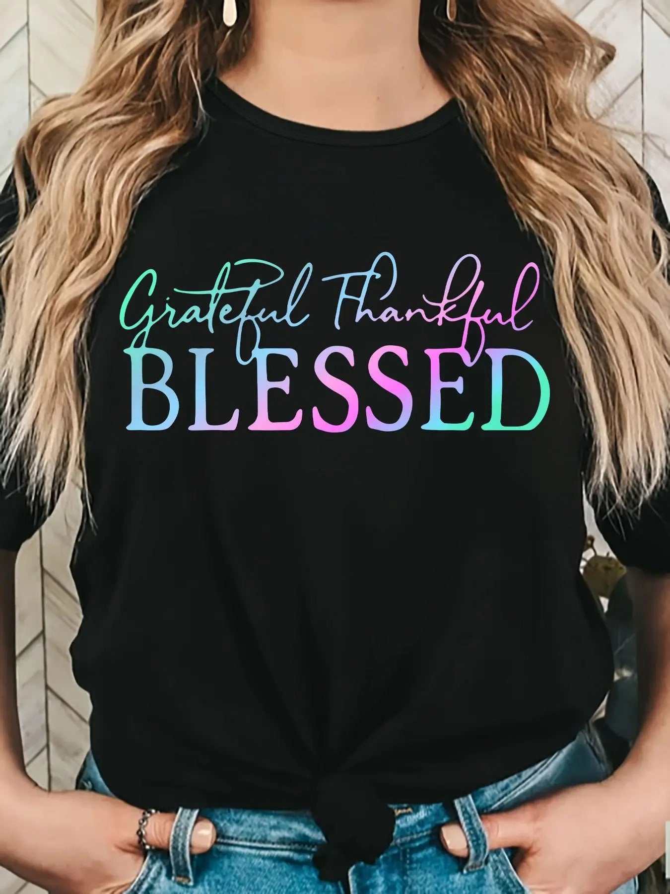 Women'WB shield Ombre Letter Print Round Neck Tee, Fashion Casual Short Sleeve T-shirt for Daily Holiday Vacation Outdoor...